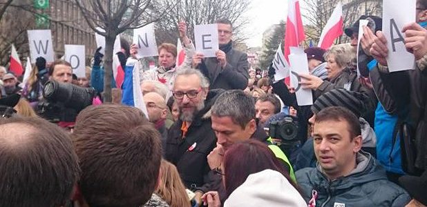 Ruszyły pikiety "Wolne media"