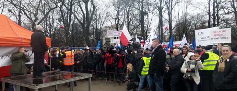 Nie zmieniajcie nam Konstytucji