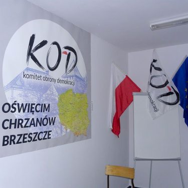 Było uroczyście - otwarcie lokalu grupy KOD_OŚWIĘCIM_CHRZANÓW