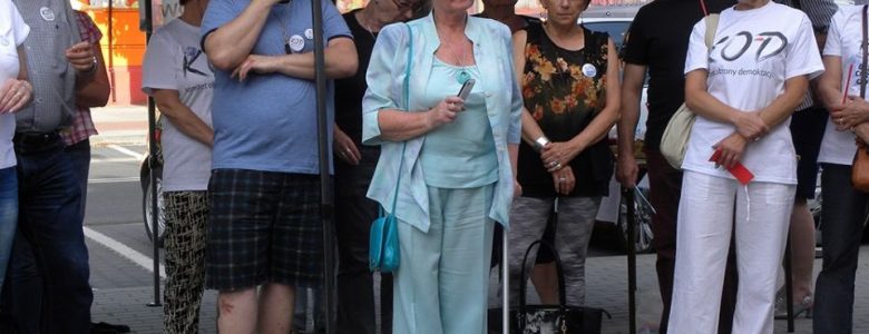 Było uroczyście - otwarcie lokalu grupy KOD_OŚWIĘCIM_CHRZANÓW