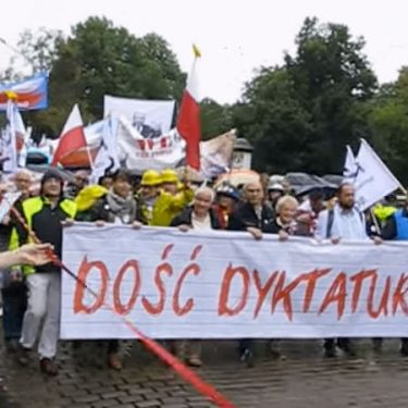 Dość dyktatury